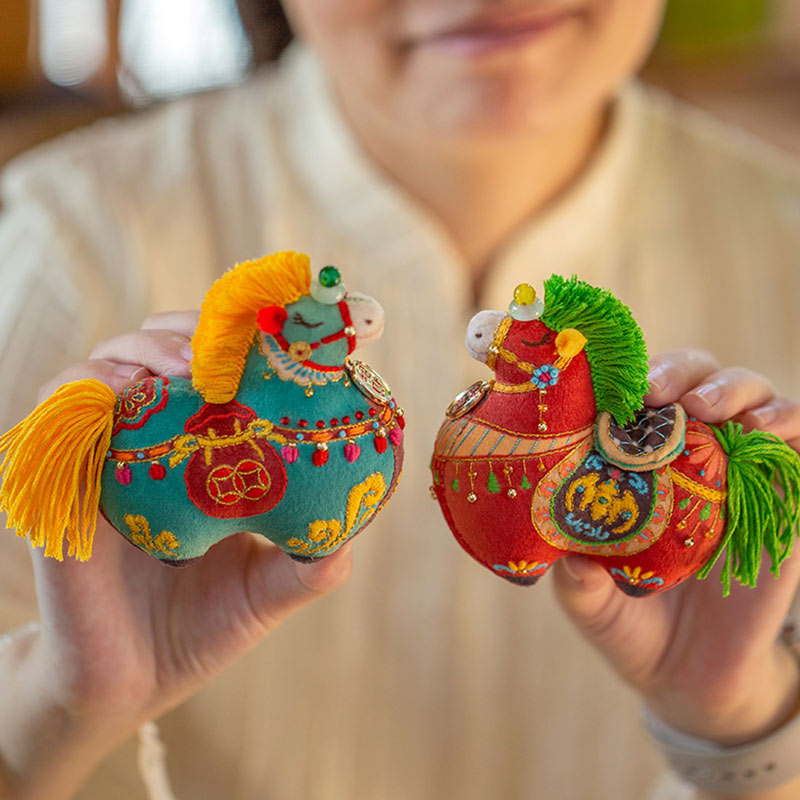 Tang Dynasty Style Horse Embroidery Lucky Amulet Pendant – Handmade DIY Embroidery Kit – Gift-04