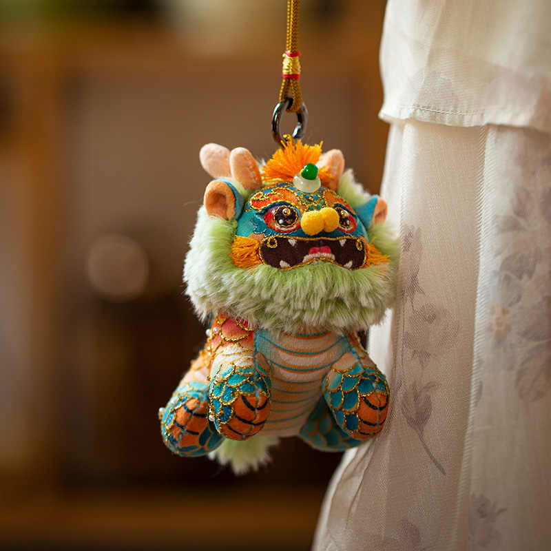 Authentic Chinese Qilin Embroidery Kit – Mythical Beast from Shan Hai Jing | DIY Cultural Heirloom & Meaningful Gift-05