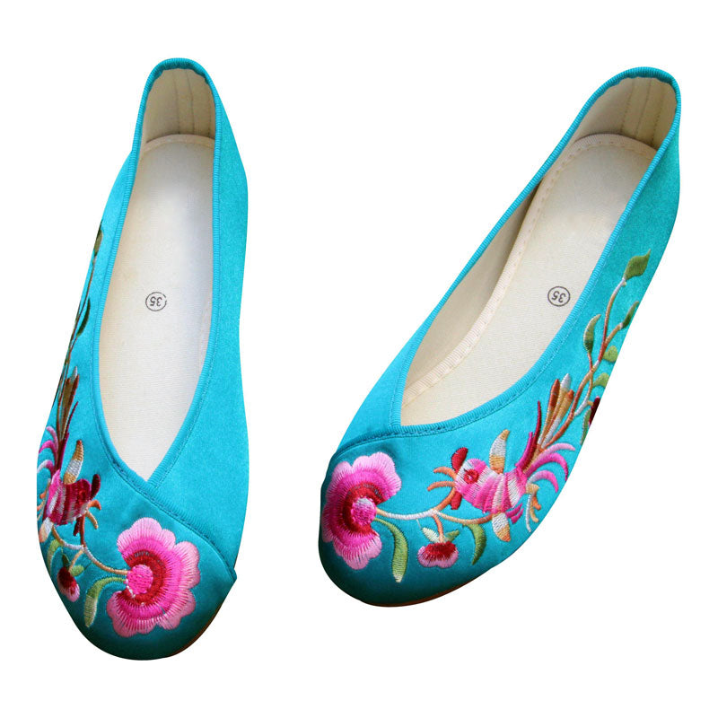 Cockscomb Floral-Embroidered Lake Blue Flats-05