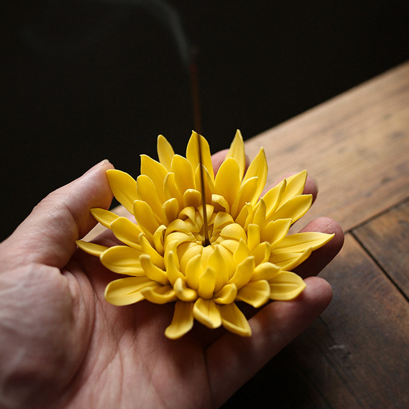 Handcrafted Ceramic Chrysanthemum Incense Burner and Holder-03