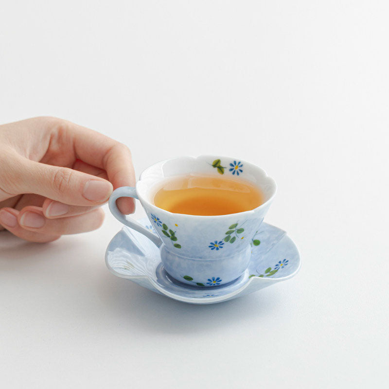 Sky-Blue Daisy Hand-Painted Porcelain Tea Cup-07