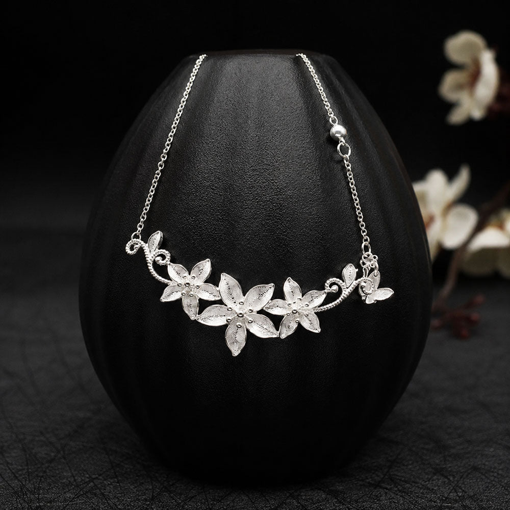 Triple Lily Filigree Necklace in 999 Fine Silver-05