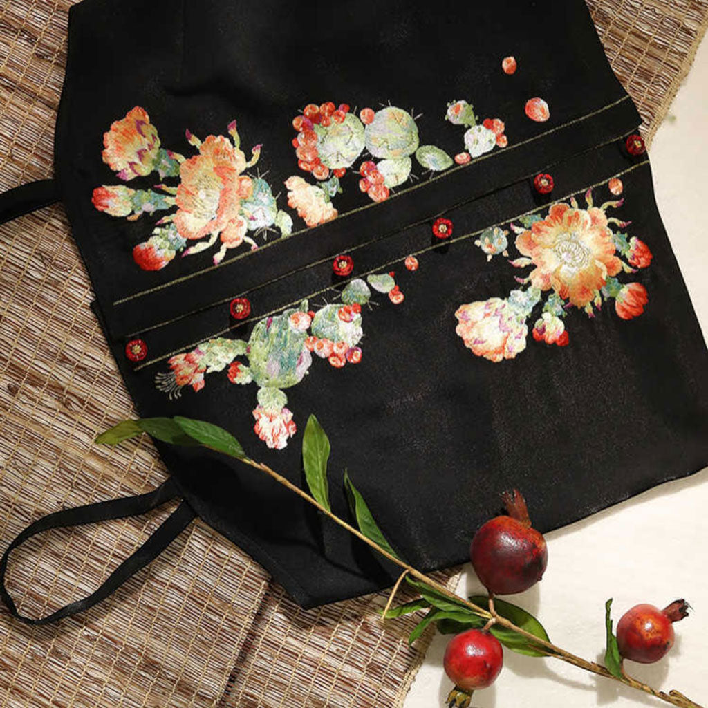 Embroidered Hanfu Inner-Layer Camisole - Cactus Blossom-06