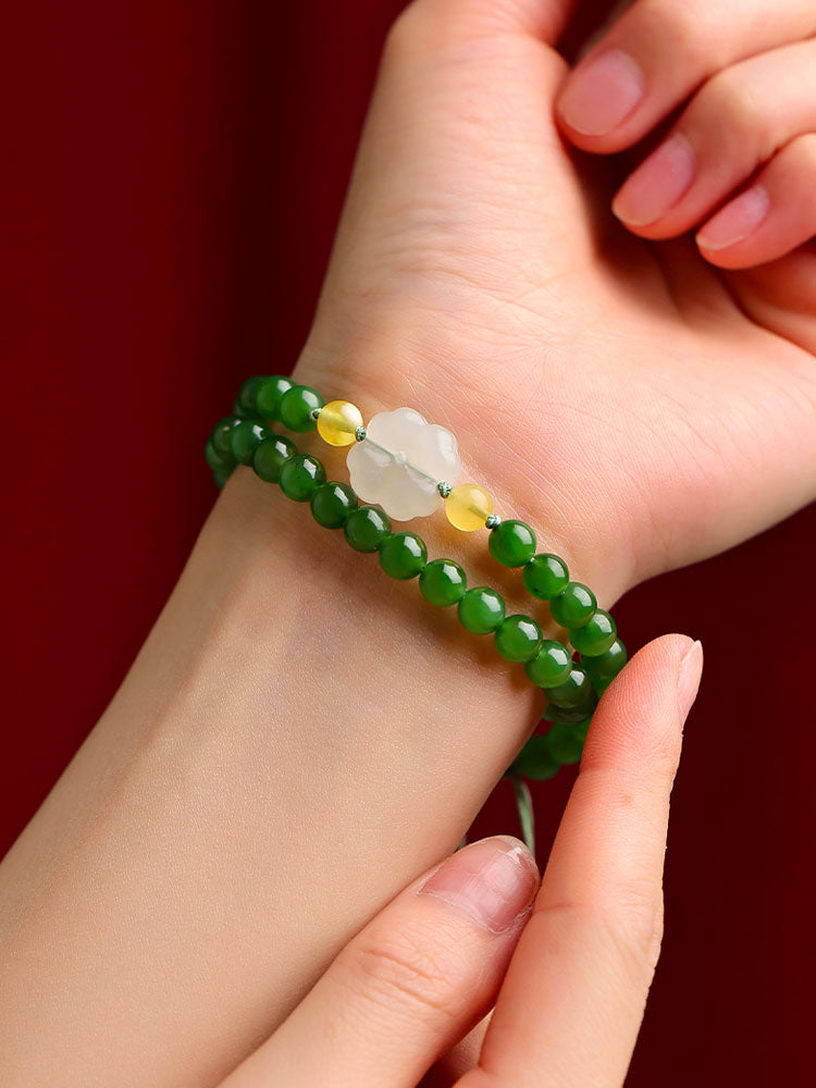 Xinjiang Hetian Jade Bracelet Adorned with a Four Leaf Clover Green Jade Biyu Bracelet-06