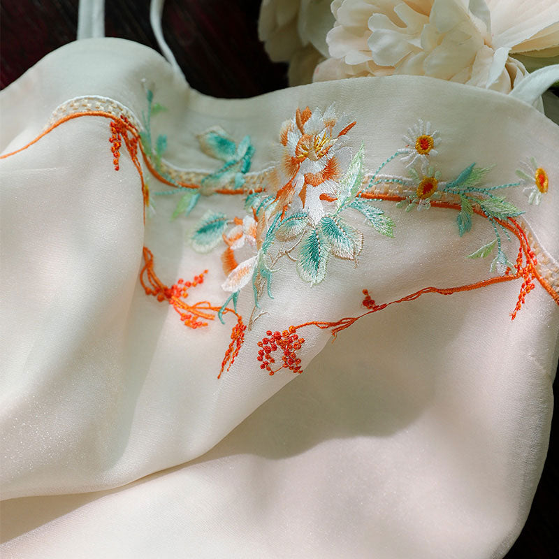 Elegant Vintage Floral Embroidered Camisole Sleeveless Hanfu Undershirt-05