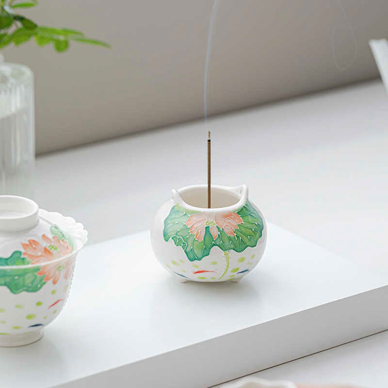 Hand-Painted Koi & Lotus Porcelain Incense Burner (100 ml)-06