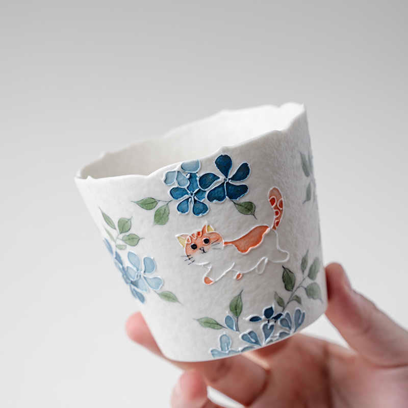 Blue Windflower & Ginger Cat Hand-Painted Ceramic Cup-01