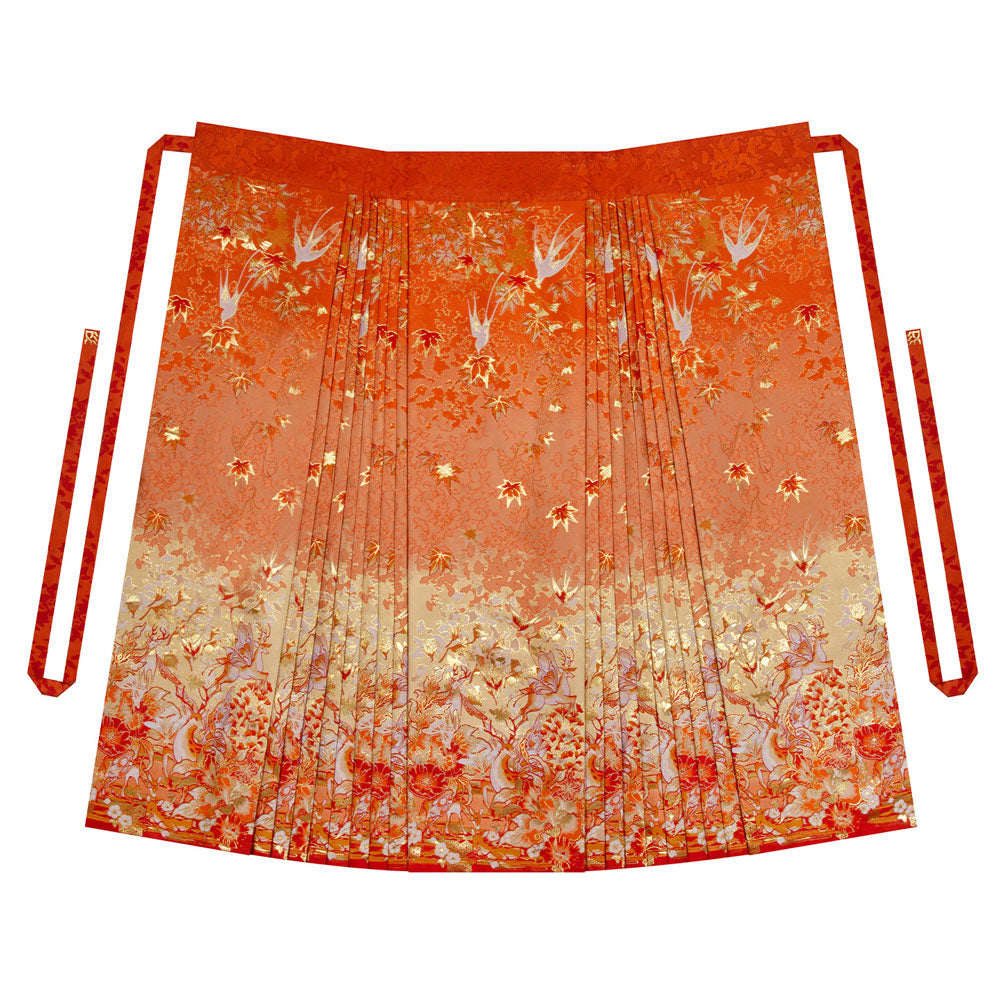 Traditional Mamian skirt in a soft orange-pink tone
