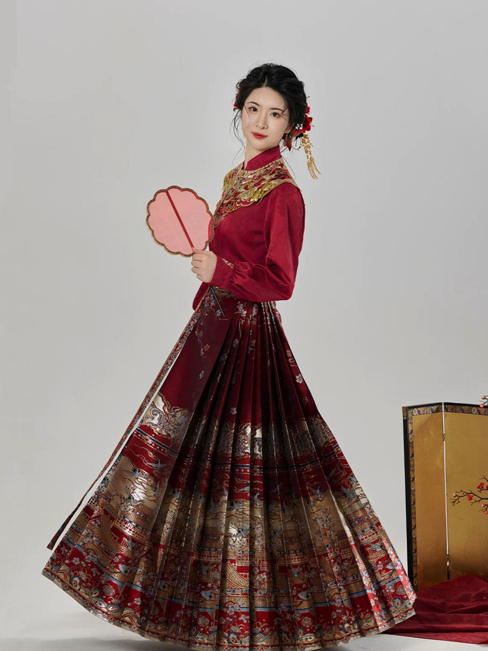 Spring at the Imperial Palace — Pomegranate Red Ming-Style Mamian Skirt Set-07