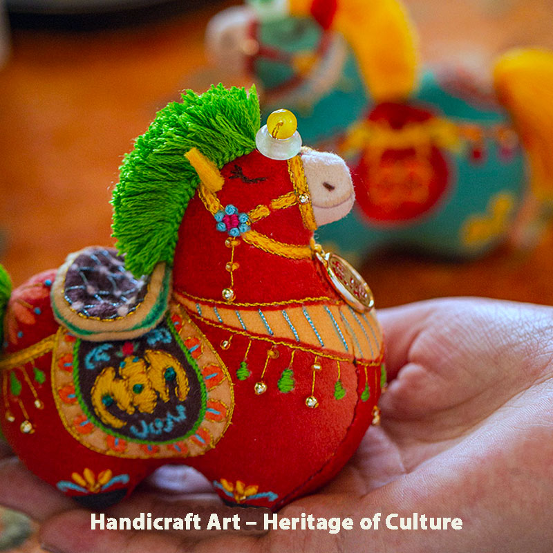 Tang Dynasty Style Horse Embroidery Lucky Amulet Pendant – Handmade DIY Embroidery Kit – Gift-06