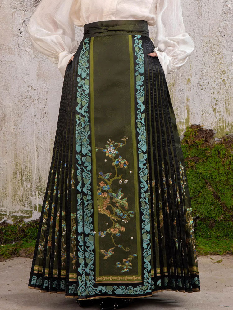 Floral & Avian Motifs – Modernized Seven-Pleated Woven-Gold Ma Mian Qun Skirt Inspired by Chinese Painted Screens-02