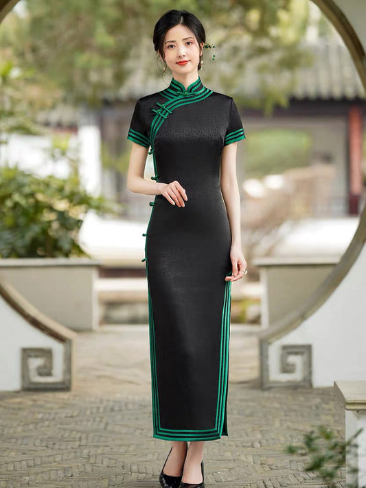 Vintage Black Artistic Cracked Pattern Texture Fragrant Cloud Brocade Cheongsam Dress for Women-01