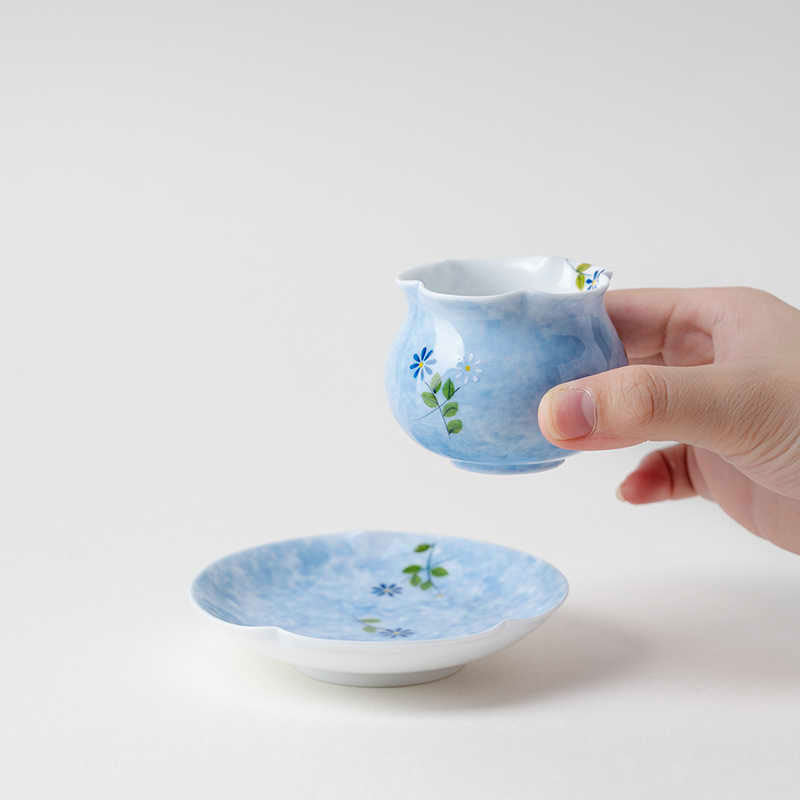 Sky-Blue Daisy Hand-Painted Porcelain Tea Cup-11