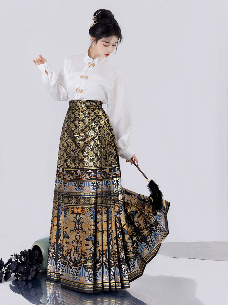 Dragon in Motion - Ming-Inspired Zhuanghua Brocade Mamian Skirt