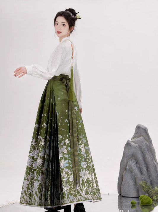 Sea of Flowers Mamianqun- Floral Ma Mian Skirt Inspired by Traditional Chinese Mother-of-Pearl Patterns-01