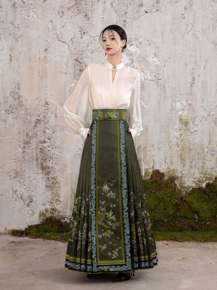 Floral & Avian Motifs – Modernized Seven-Pleated Woven-Gold Ma Mian Qun Skirt Inspired by Chinese Painted Screens-10
