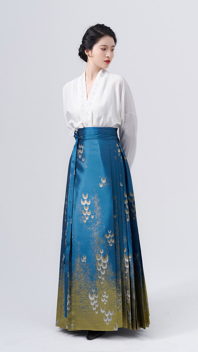 The Sea Glinted in The Moonlight - Embroidery Mamianqun Hanfu Skirt-02