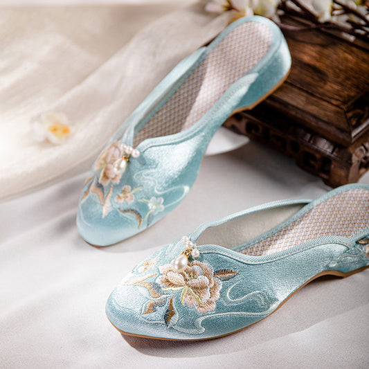 Vintage Peony Embroidery Pearl Buckle Slippers