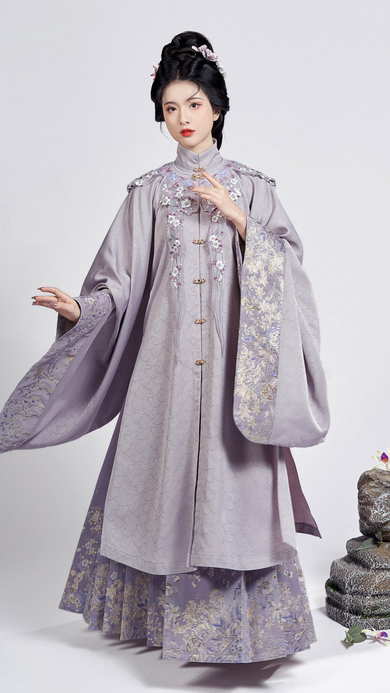 Violet Vintage Ancient Chinese Style Embroidery Hanfu Mamianqun Skirt Suit