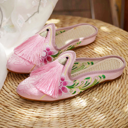 Chinese Style Pink Embroidered Shoes Slippers for Women-02