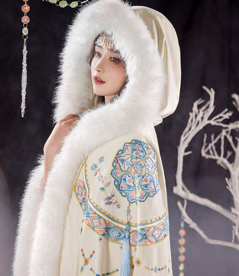 Bluedail Dunhuang Caisson Pattern Embroidery Fall and Winter Long Fleece Hooded Warm Cloak with Artificial Large Fur Collar-02