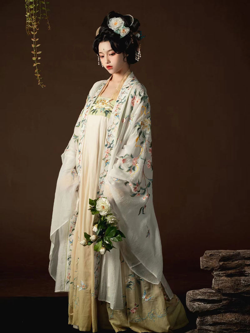 Song of Spring - Peony and Pear Blossoms Embroidery Hanfu Clothing Chinese Dress for Garden Tea Party-02