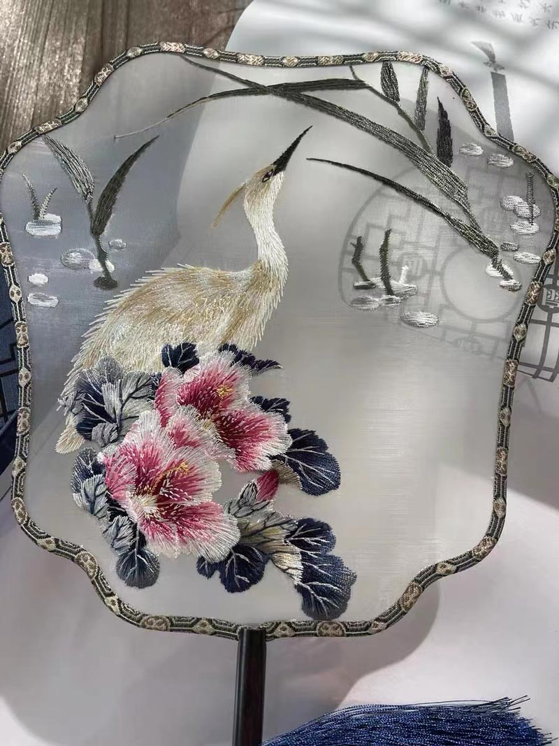 Heron Singing Among The Blooming Peonies - Traditional Chinese Fashion Single Side Embroidered Decorative Fan-02