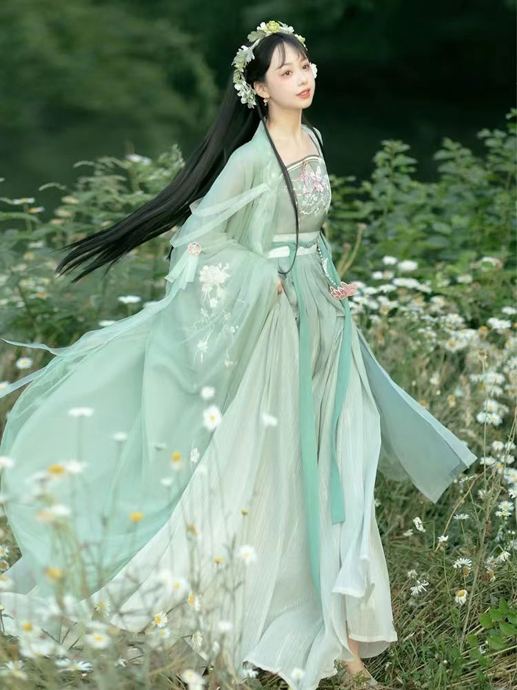 BlueDail Women Hanfu Dress Chinese Traditional  Vintage Embroidery Hanfu Costume Daily Wear Hanfu Suit(4PCS)-02