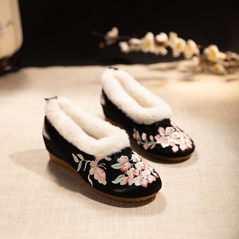 Wisteria Flower and Butterfly Embroidered Room Boots Winter Slippers