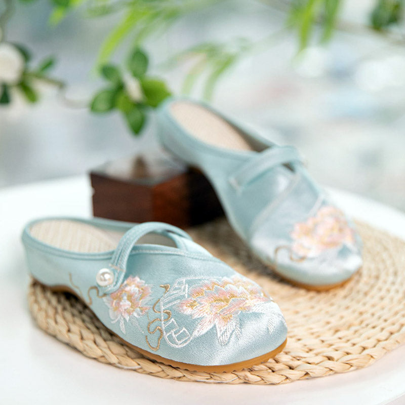 Pantoufles de chaussures brodées de fleurs de style chinois vintage