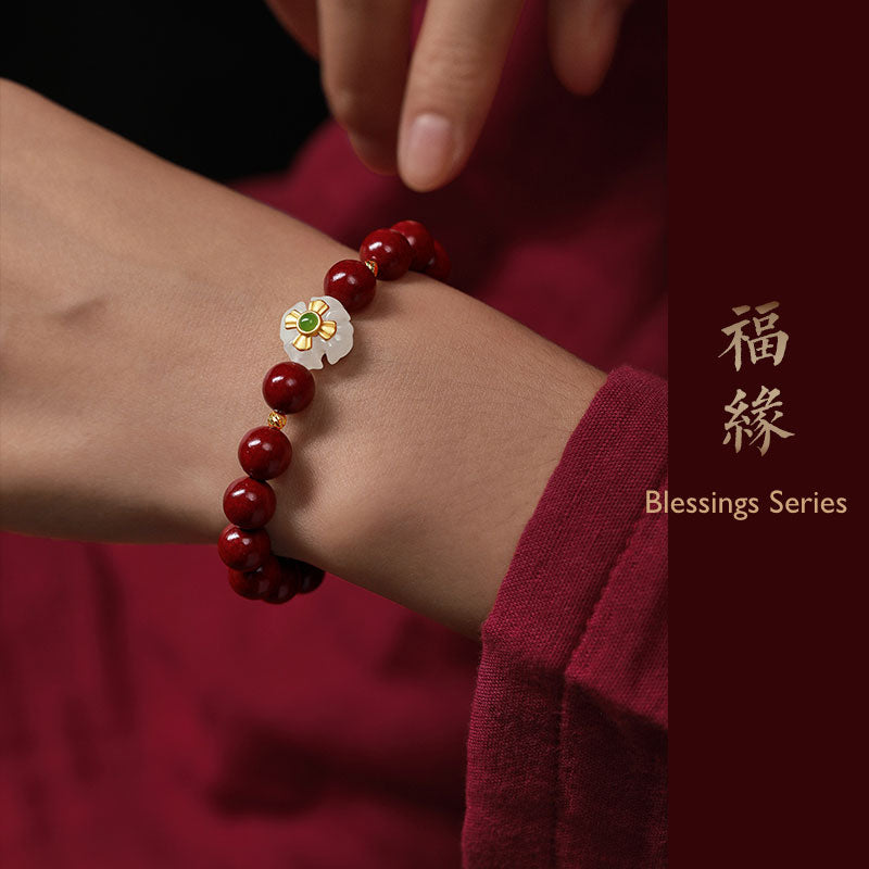 Cinabre naturel 【Apportez chance et abondance】Bracelet de perles avec fleur à quatre feuilles sculptée en jade