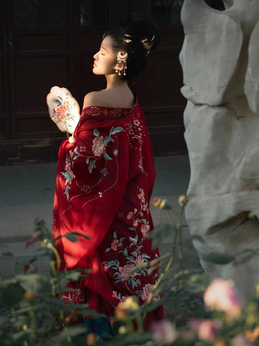 BlueDail Pure Hand Embroidery Yang Guifei「Bringing endless glory and wealth」Prosperous Peony Embroidered Tang Style Daily Wear Hanfu Clothing